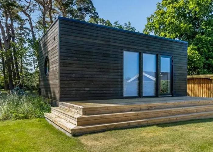 Midt Inmarielyst * Bøtø By